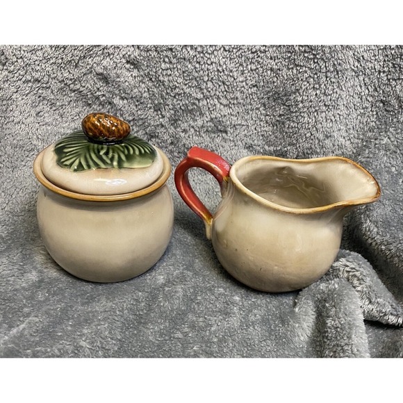 Tii Collection Sugar Bowl And Creamer Cardinal Holly Christmas Collection - Picture 5 of 9